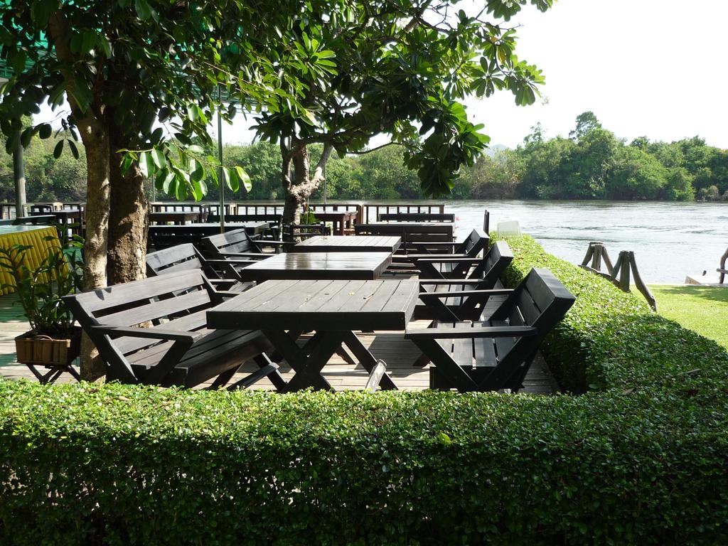 The Riverkwai Bridge Resort Kanchanaburi Exterior foto