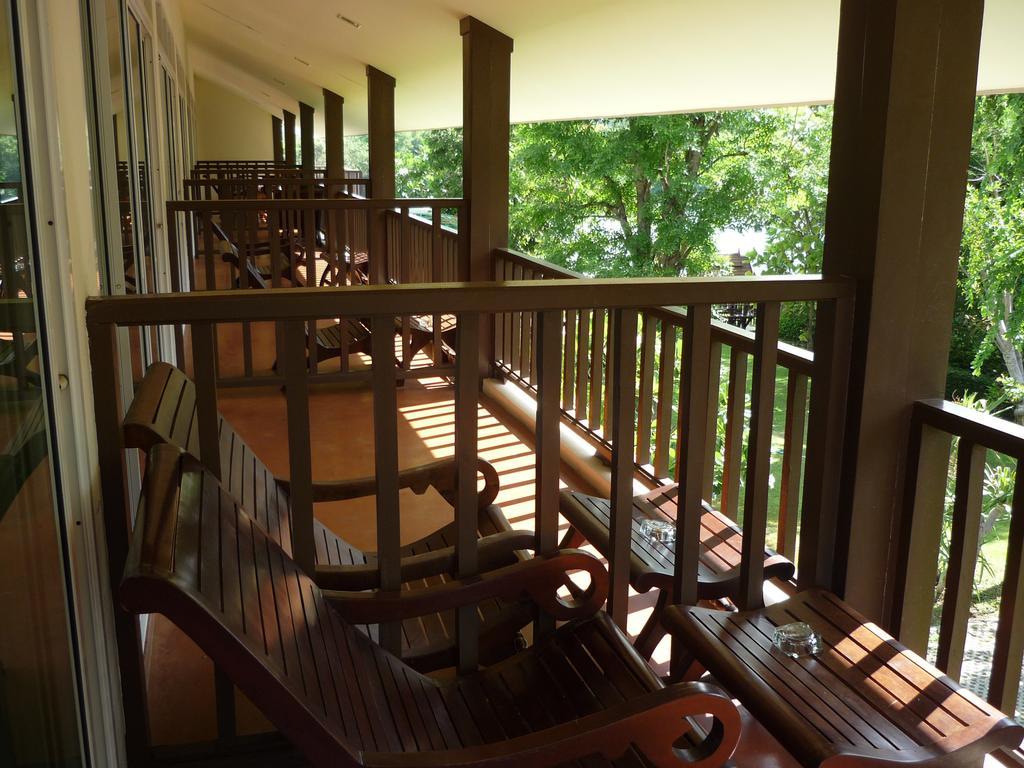 The Riverkwai Bridge Resort Kanchanaburi Exterior foto